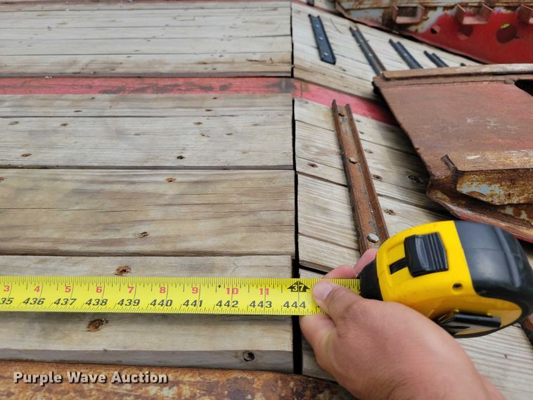 image for item EA2482 2001 Jet drop deck equipment trailer