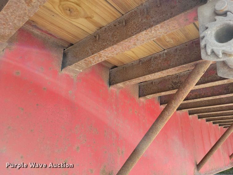 image for item EA2482 2001 Jet drop deck equipment trailer