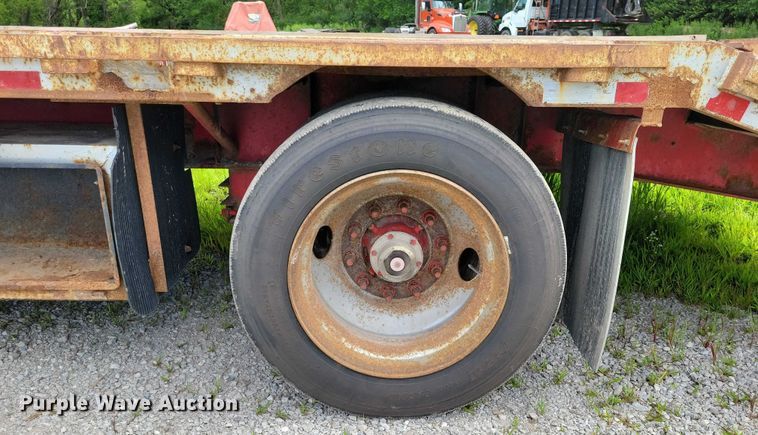 image for item EA2482 2001 Jet drop deck equipment trailer