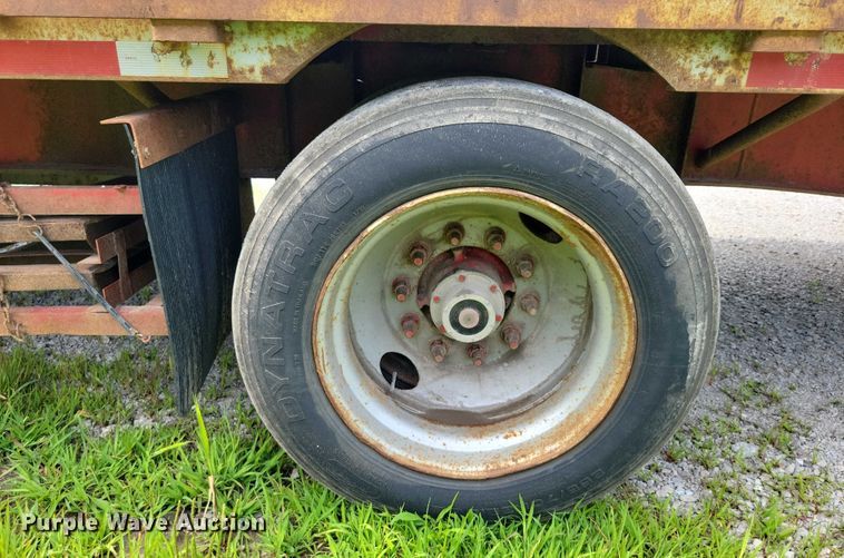 image for item EA2482 2001 Jet drop deck equipment trailer