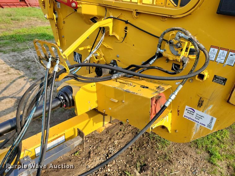 image for item EA2484 2017 Vermeer BPX9000 bale processor