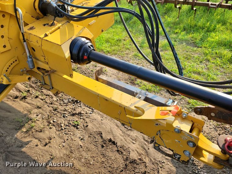 image for item EA2484 2017 Vermeer BPX9000 bale processor