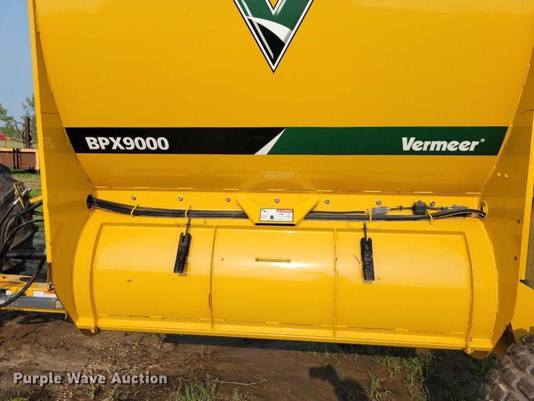 image for item EA2484 2017 Vermeer BPX9000 bale processor