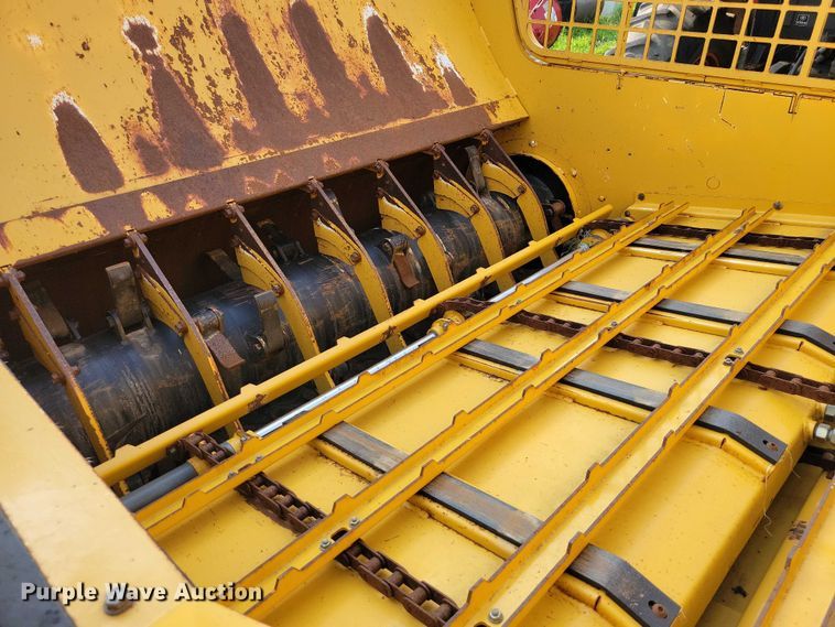 image for item EA2484 2017 Vermeer BPX9000 bale processor