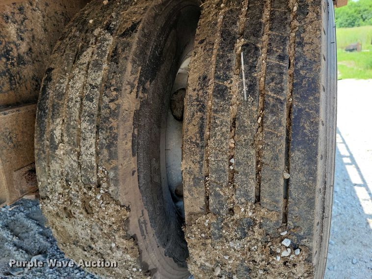 image for item EA2487 2018 Elite equipment trailer