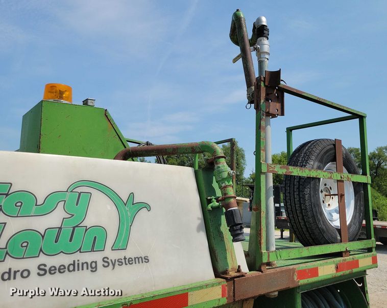 image for item EA2488 1998 Easy Lawn hydroseeder