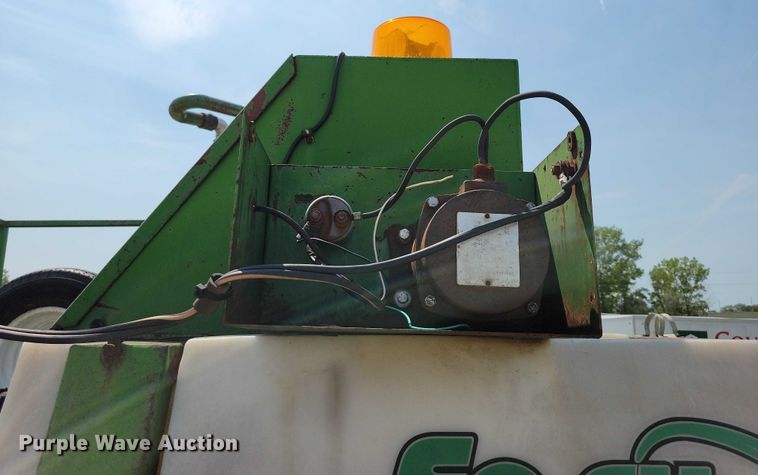 image for item EA2488 1998 Easy Lawn hydroseeder