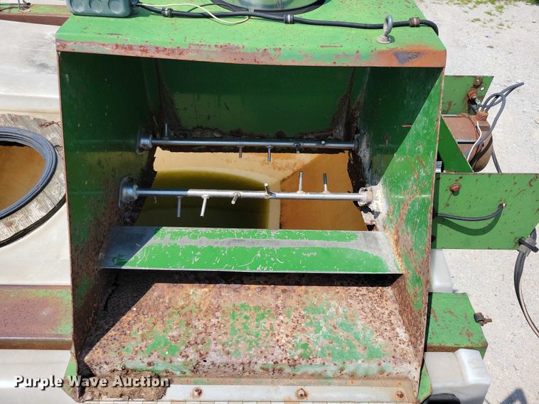 image for item EA2488 1998 Easy Lawn hydroseeder