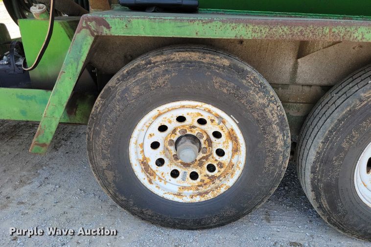 image for item EA2488 1998 Easy Lawn hydroseeder