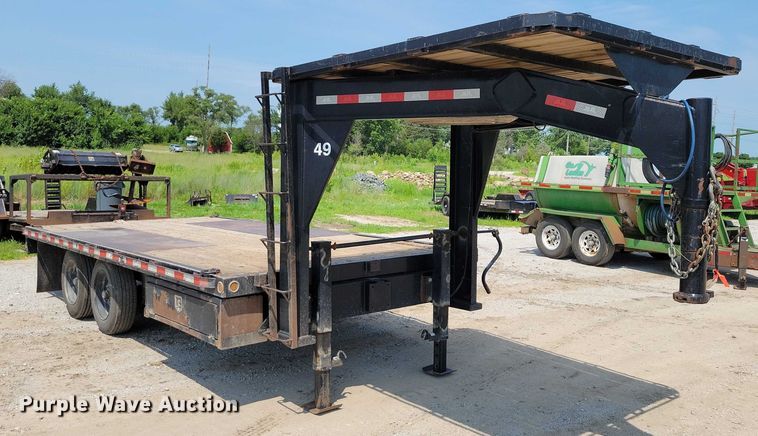 image for item EA2489 2016 Behnke Enterprises tilt deck equipment trailer