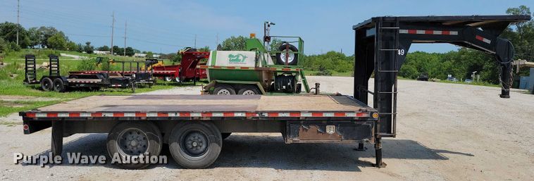 image for item EA2489 2016 Behnke Enterprises tilt deck equipment trailer