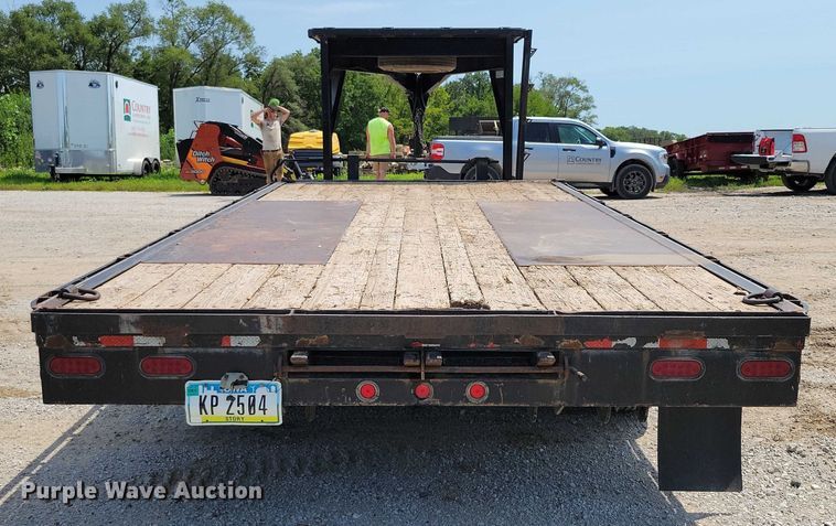 image for item EA2489 2016 Behnke Enterprises tilt deck equipment trailer