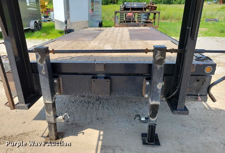 image for item EA2489 2016 Behnke Enterprises tilt deck equipment trailer