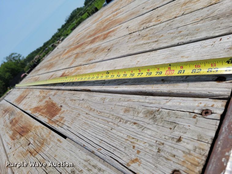 image for item EA2489 2016 Behnke Enterprises tilt deck equipment trailer