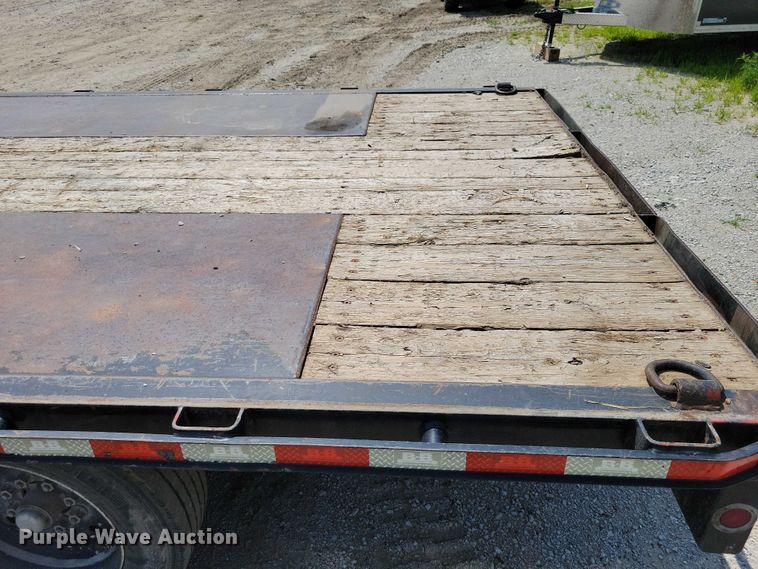 image for item EA2489 2016 Behnke Enterprises tilt deck equipment trailer