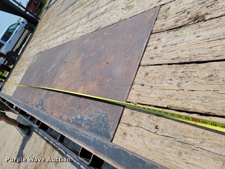 image for item EA2489 2016 Behnke Enterprises tilt deck equipment trailer