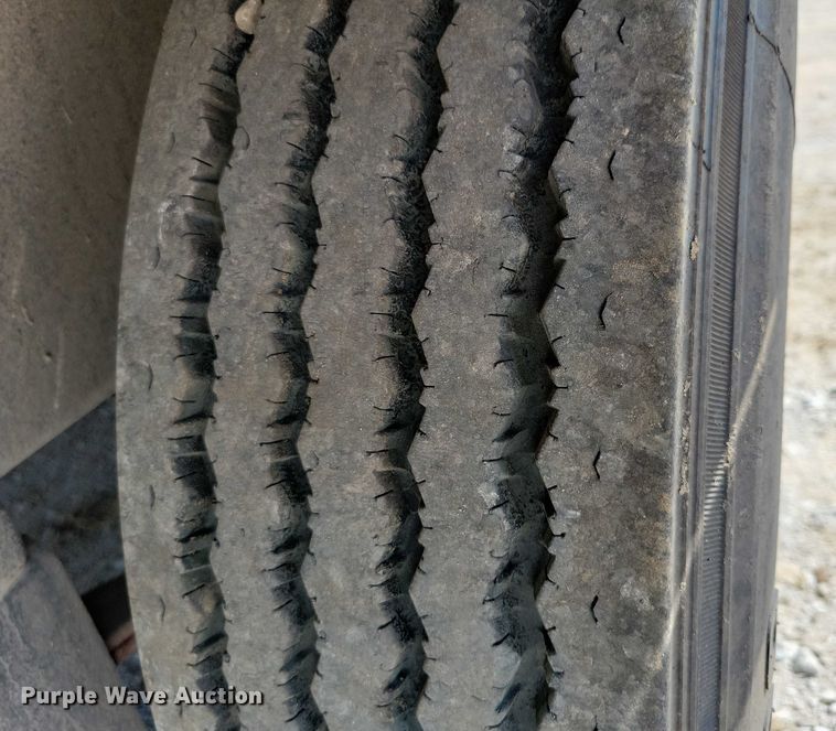 image for item EA2489 2016 Behnke Enterprises tilt deck equipment trailer