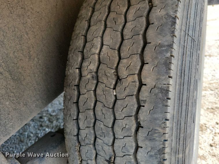 image for item EA2489 2016 Behnke Enterprises tilt deck equipment trailer