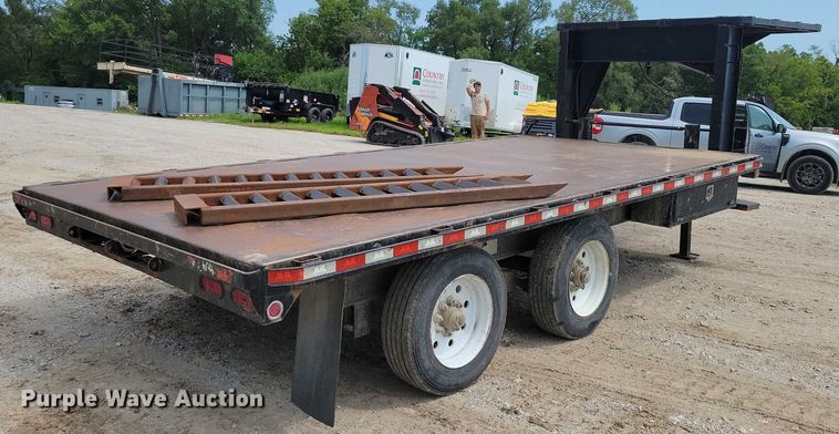 image for item EA2490 2014 Behnke DT8X16E900GN tilt deck equipment trailer