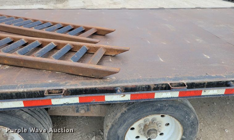 image for item EA2490 2014 Behnke DT8X16E900GN tilt deck equipment trailer