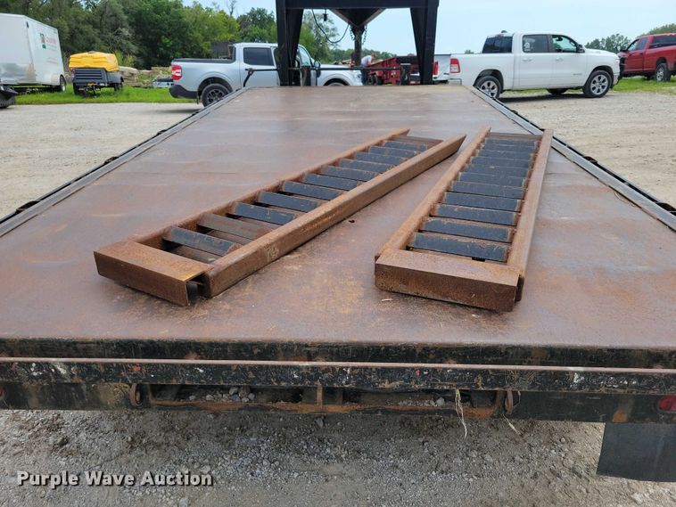 image for item EA2490 2014 Behnke DT8X16E900GN tilt deck equipment trailer