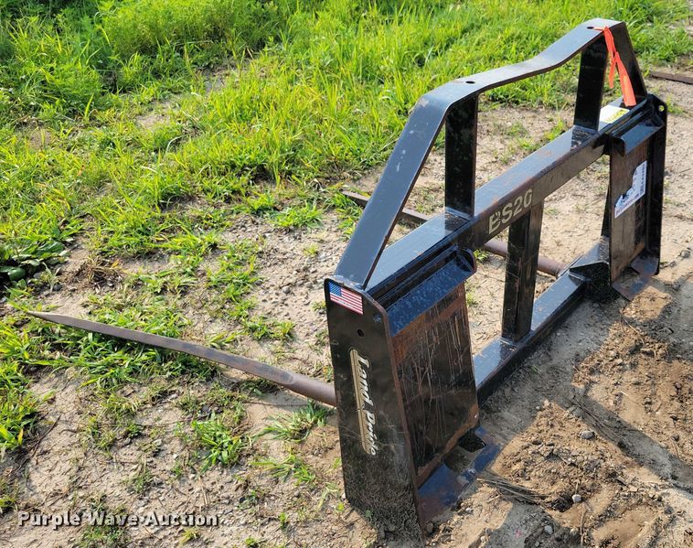 image for item EA2493 Land Pride BS20 skid steer bale spear