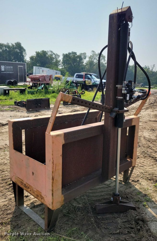 image for item EA2496 Post driver