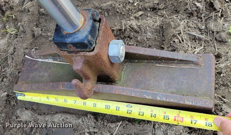 image for item EA2496 Post driver