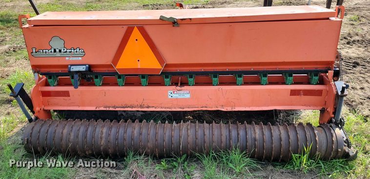 image for item EA2497 Land Pride APS1586 seeder