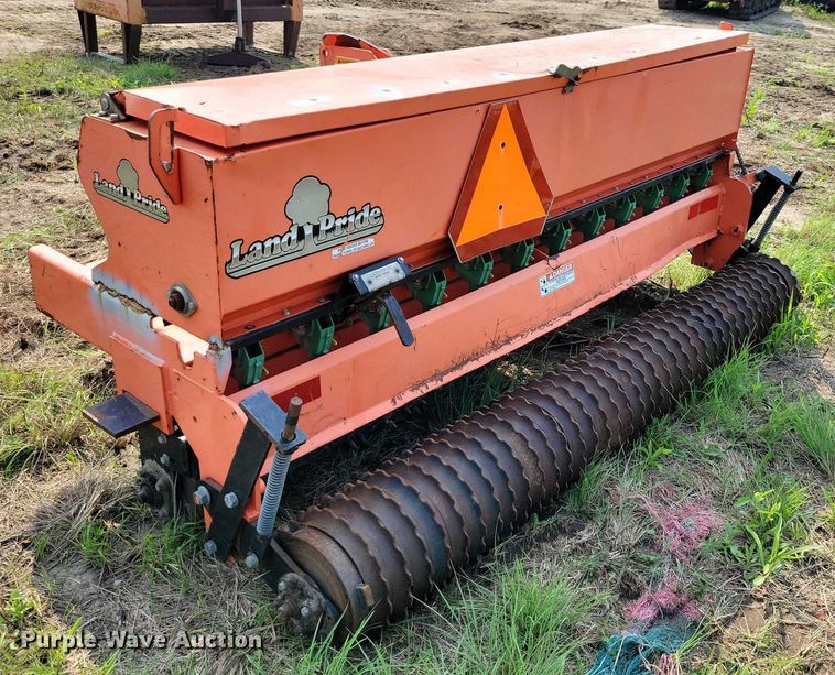 image for item EA2497 Land Pride APS1586 seeder