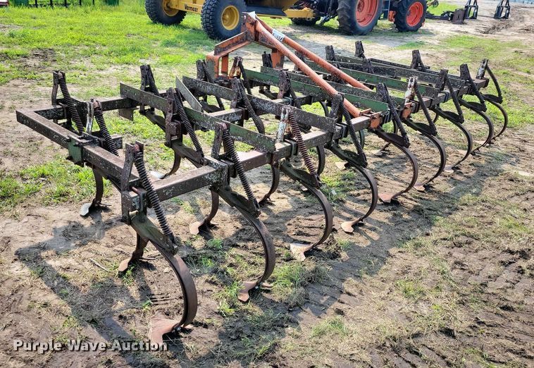 image for item EA2501 Field cultivator