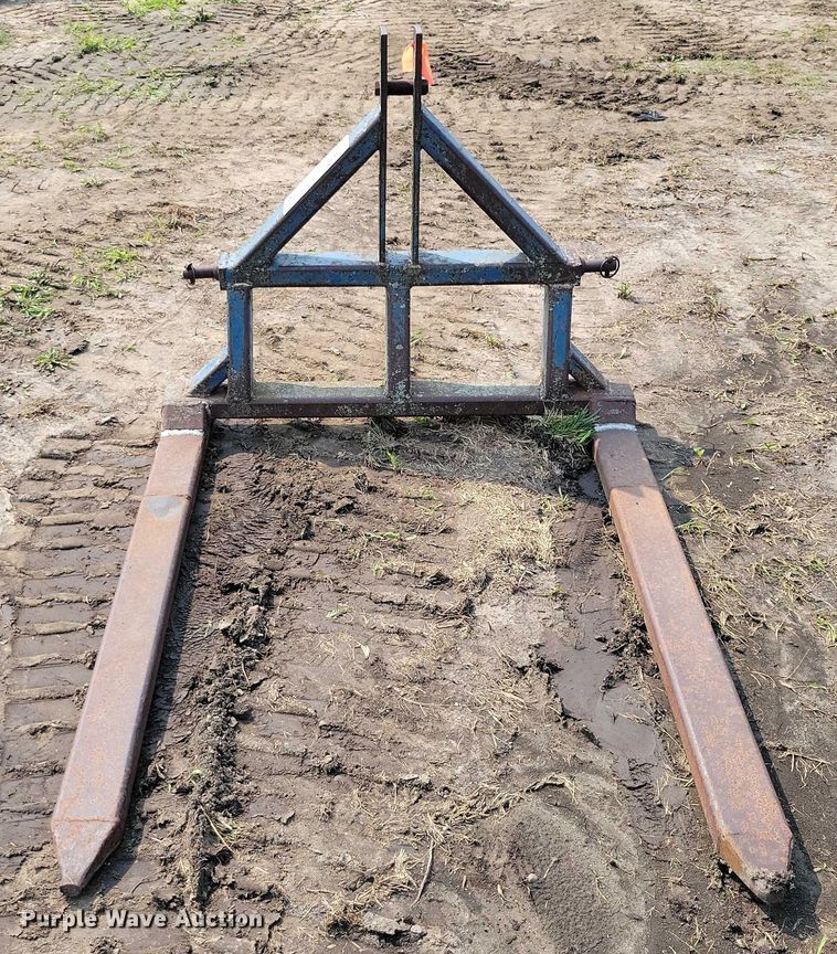 image for item EA2504 Bale fork