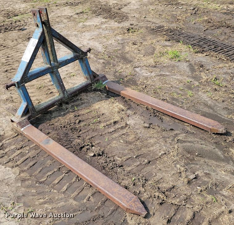 image for item EA2504 Bale fork