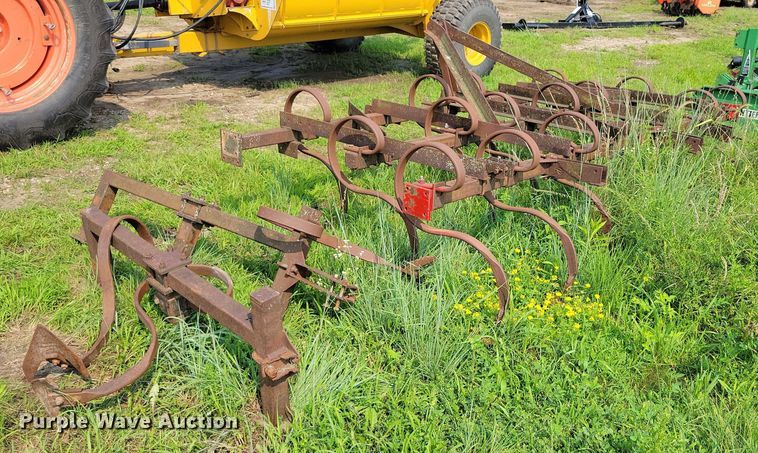image for item EA2506 Field cultivator