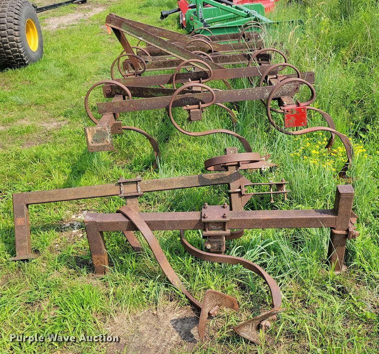 image for item EA2506 Field cultivator