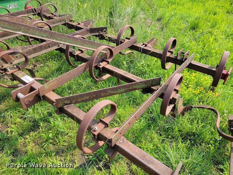 image for item EA2506 Field cultivator