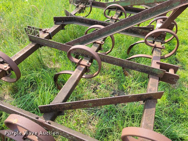 image for item EA2506 Field cultivator