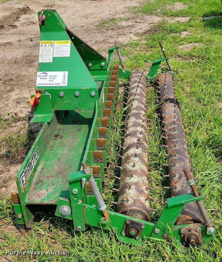 image for item EA2511 Frontier SP2284B soil pulverizer