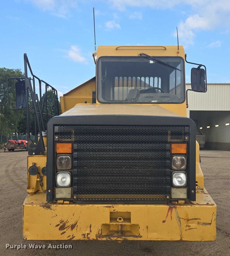 image for item EB0985 1997 Caterpillar D300E articulated haul truck