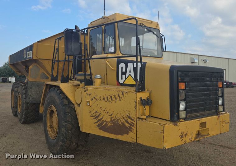 image for item EB0985 1997 Caterpillar D300E articulated haul truck