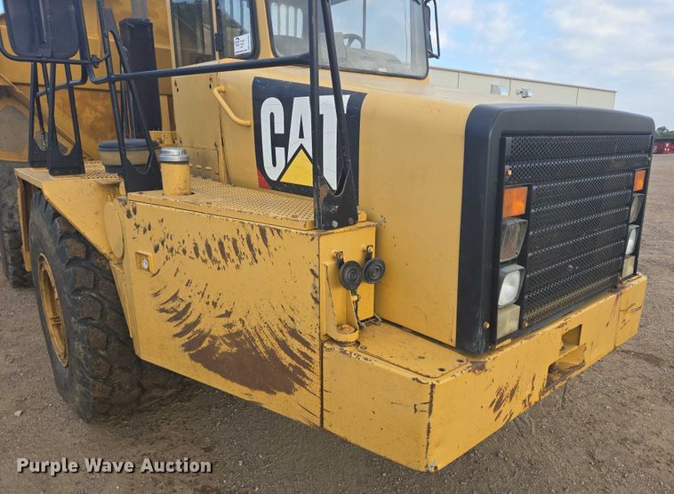image for item EB0985 1997 Caterpillar D300E articulated haul truck