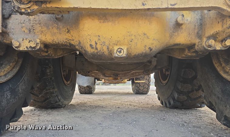 image for item EB0985 1997 Caterpillar D300E articulated haul truck