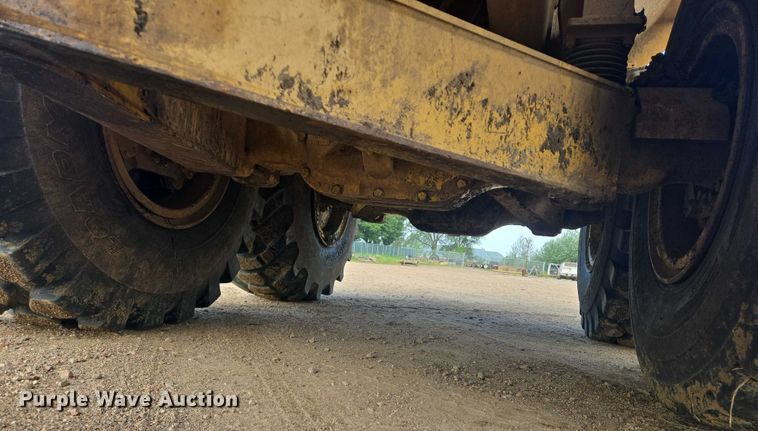 image for item EB0985 1997 Caterpillar D300E articulated haul truck