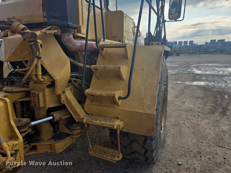 image for item EB0985 1997 Caterpillar D300E articulated haul truck