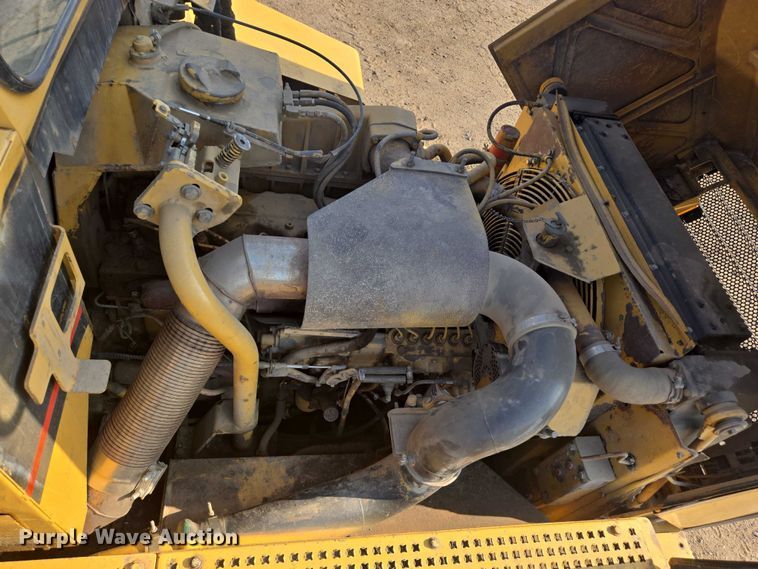 image for item EB0985 1997 Caterpillar D300E articulated haul truck
