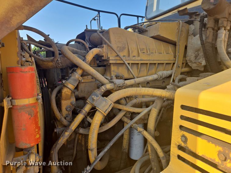 image for item EB0985 1997 Caterpillar D300E articulated haul truck