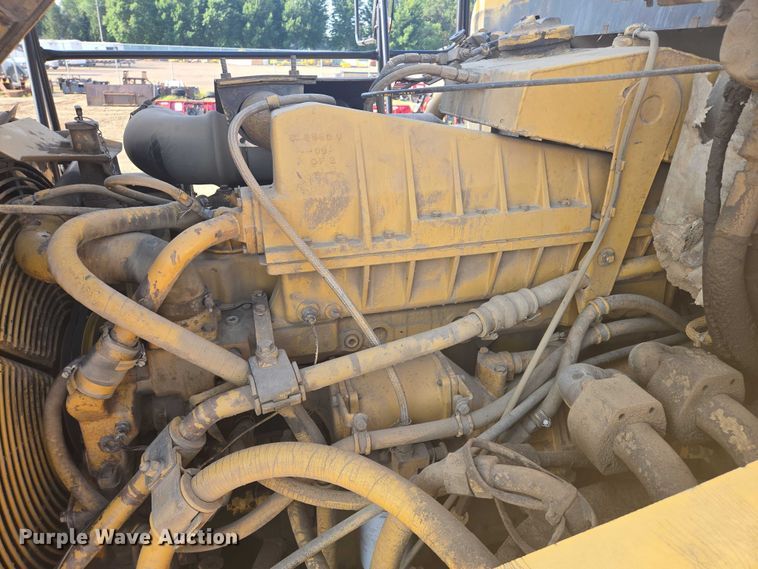 image for item EB0985 1997 Caterpillar D300E articulated haul truck