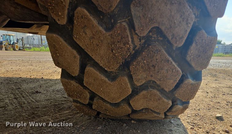 image for item EB0985 1997 Caterpillar D300E articulated haul truck