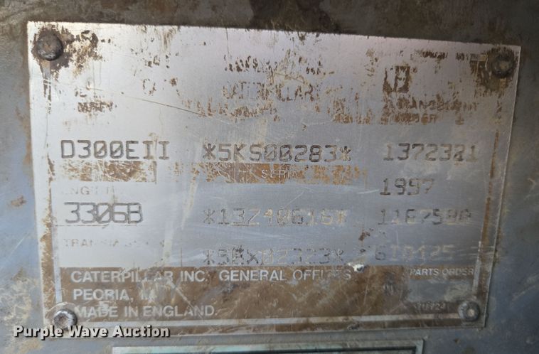 image for item EB0985 1997 Caterpillar D300E articulated haul truck