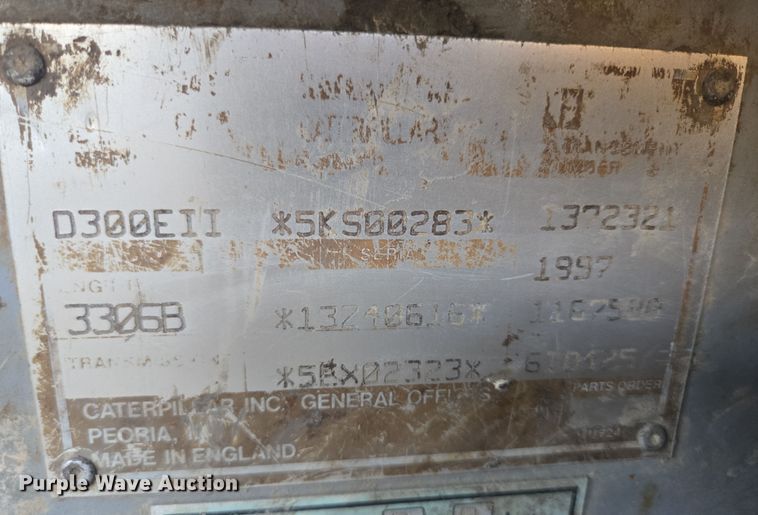 image for item EB0985 1997 Caterpillar D300E articulated haul truck